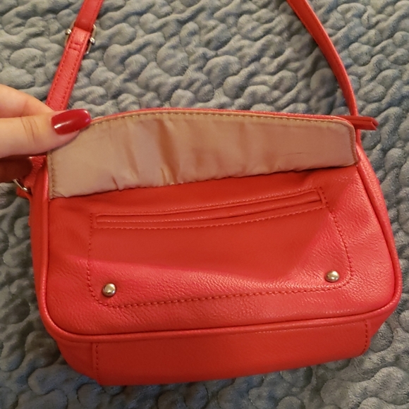 purse - Picture 4 of 4